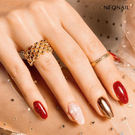 Nail Art. Carousel 02