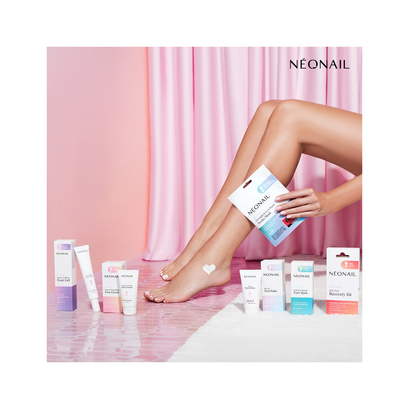 Overnight Reset & Repair Socks Mask
