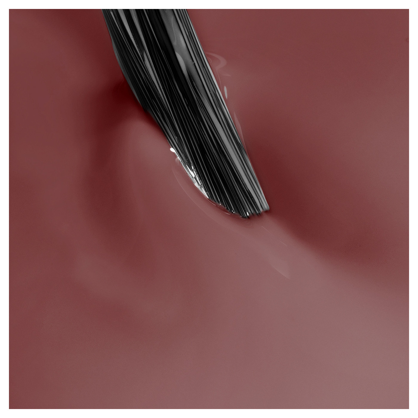 Esmalte semipermanente 3-in-1 One Mocha Brown 07 &ndash; una manicura deliciosa