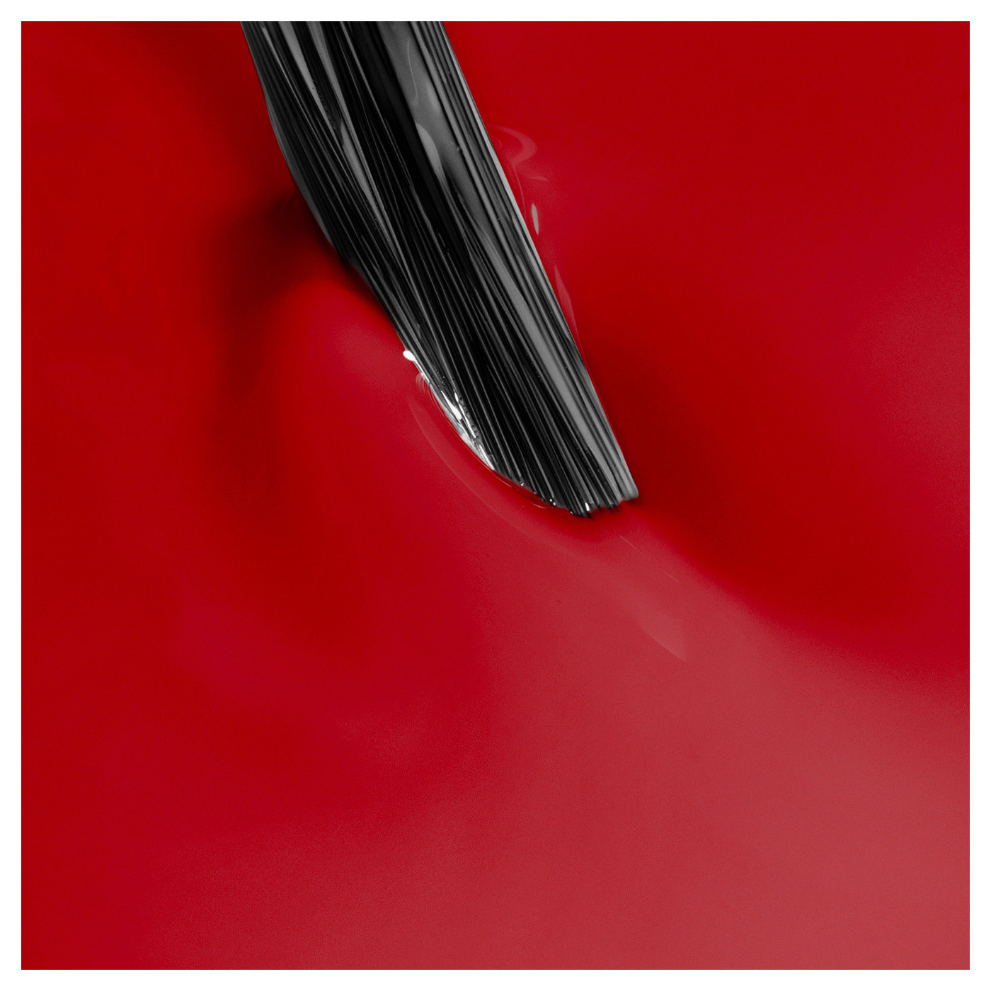 Esmalte semipermanente 3-in-1 One Berry Red 12 &ndash; rojo intenso en solo 15 minutos