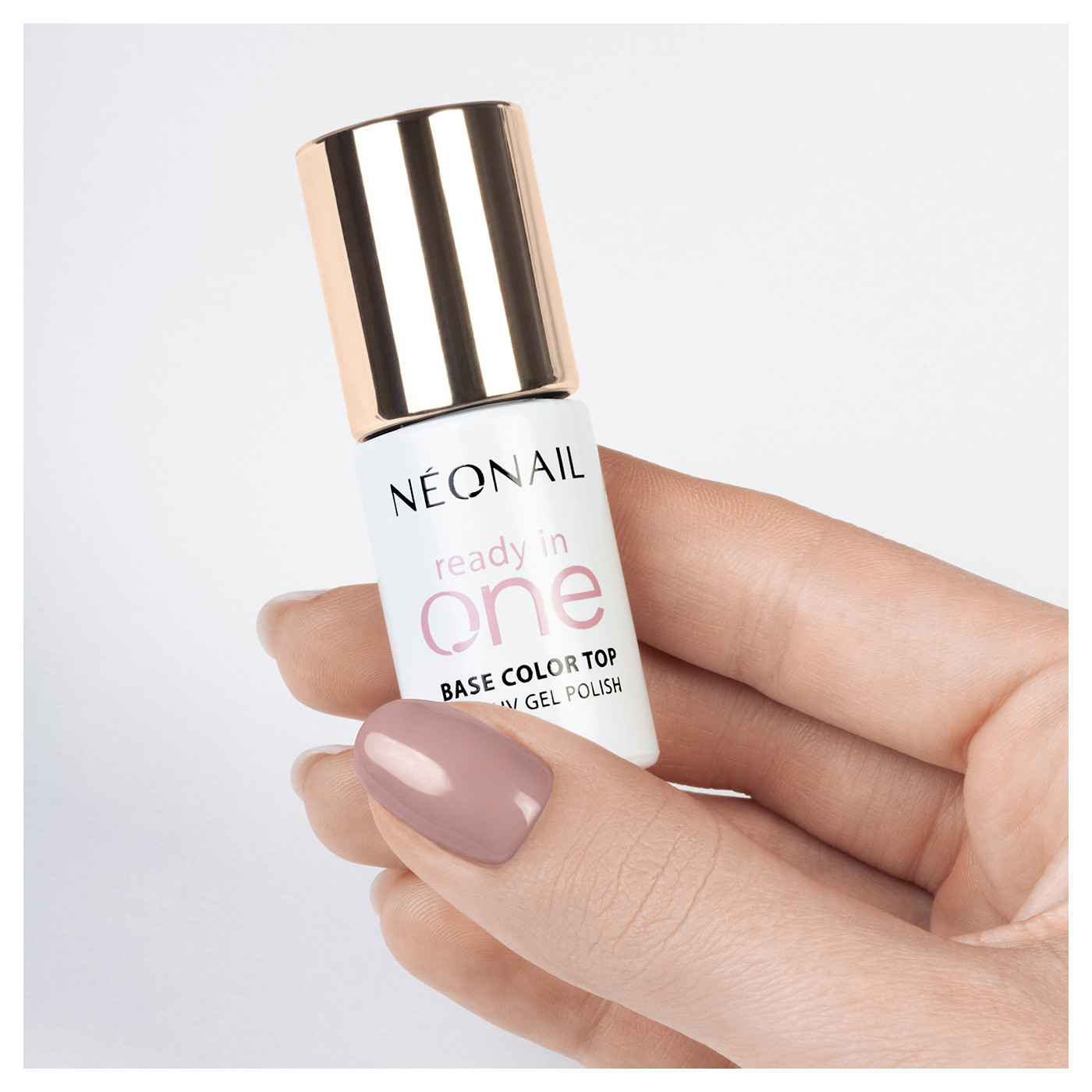 Esmalte semipermanente 3-in-1 One Dusty Rose 06 – una manicura romántica Esmalte semipermanente 3-in-1 One Dusty Rose 06 – una manicura romántica